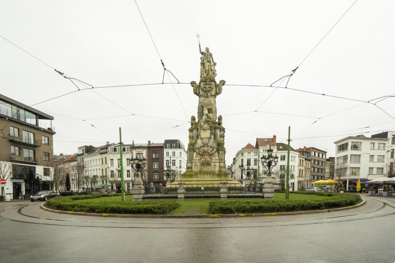 Shway - Le Marnix Apartment Antwerpen Bagian luar foto