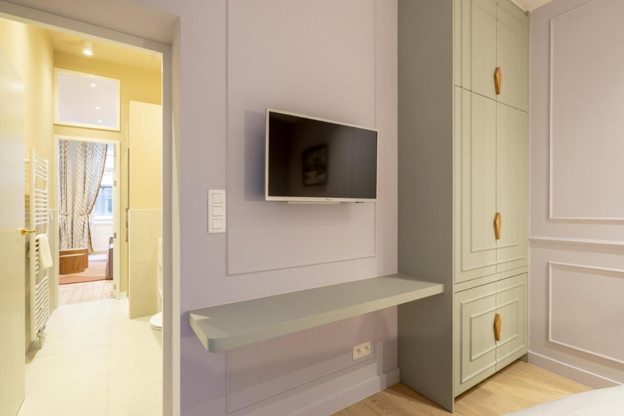 Shway - Le Marnix Apartment Antwerpen Bagian luar foto