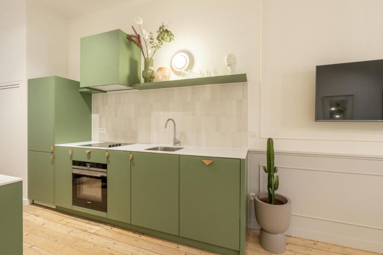 Shway - Le Marnix Apartment Antwerpen Bagian luar foto